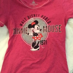 Disney parks Minnie pink shirt wore twice